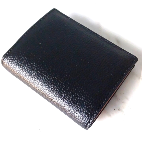 Kate Spade NY small wallet. - Picture 4 of 8